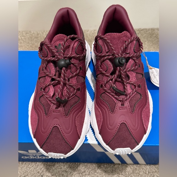 Adidas Ozweego Plus Running Shoes - Picture 5 of 8